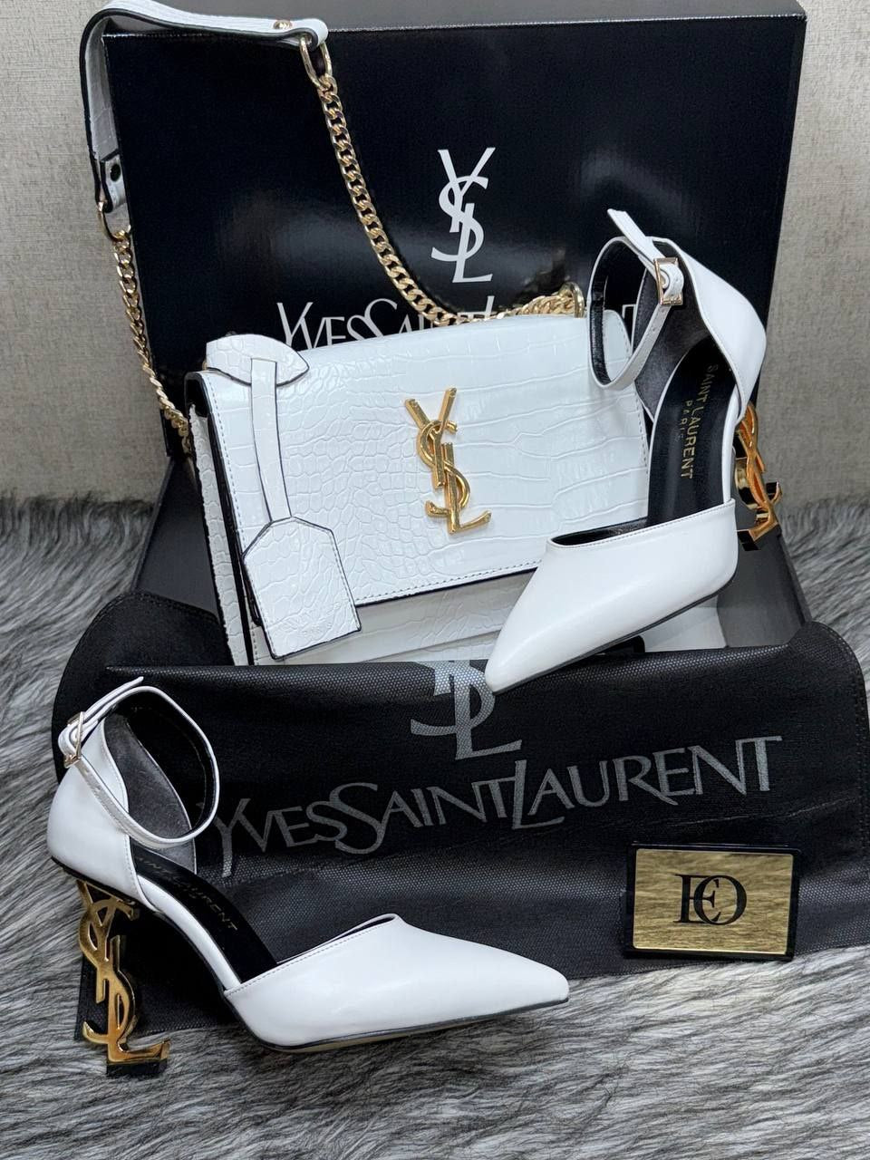 YVES SET
