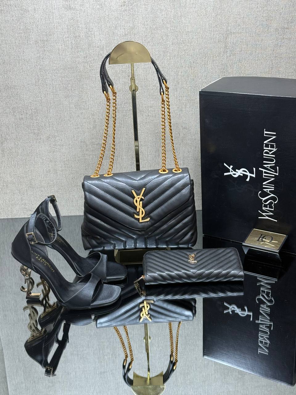 YVES SET