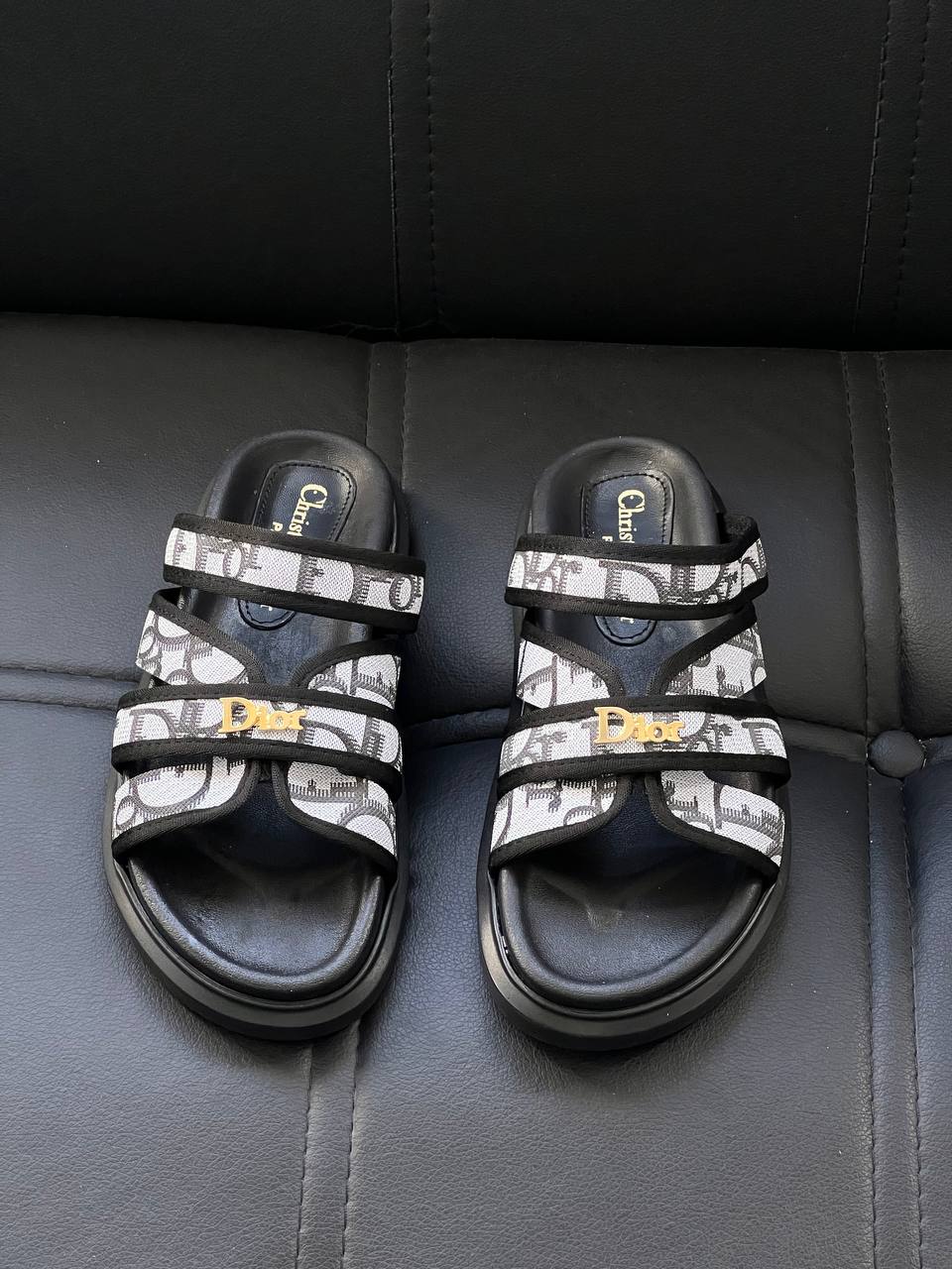 CD Slipper
