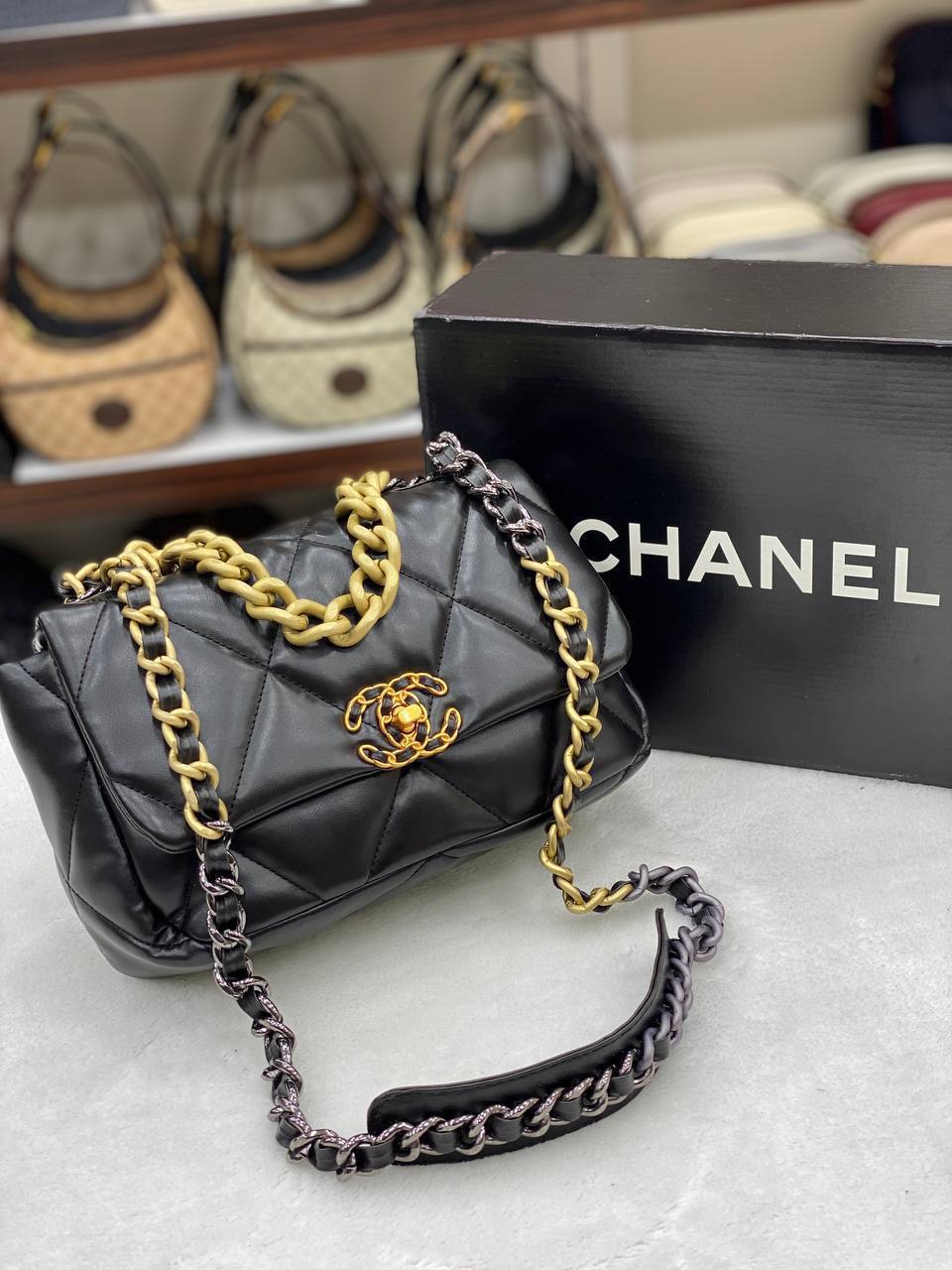 CC FLAP 19 BAG