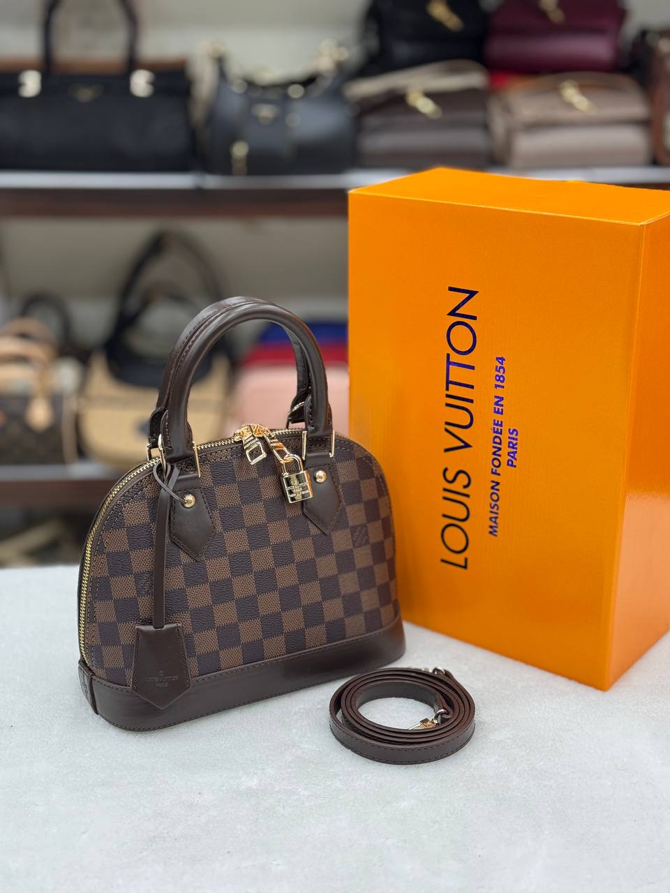 ALMA BAG