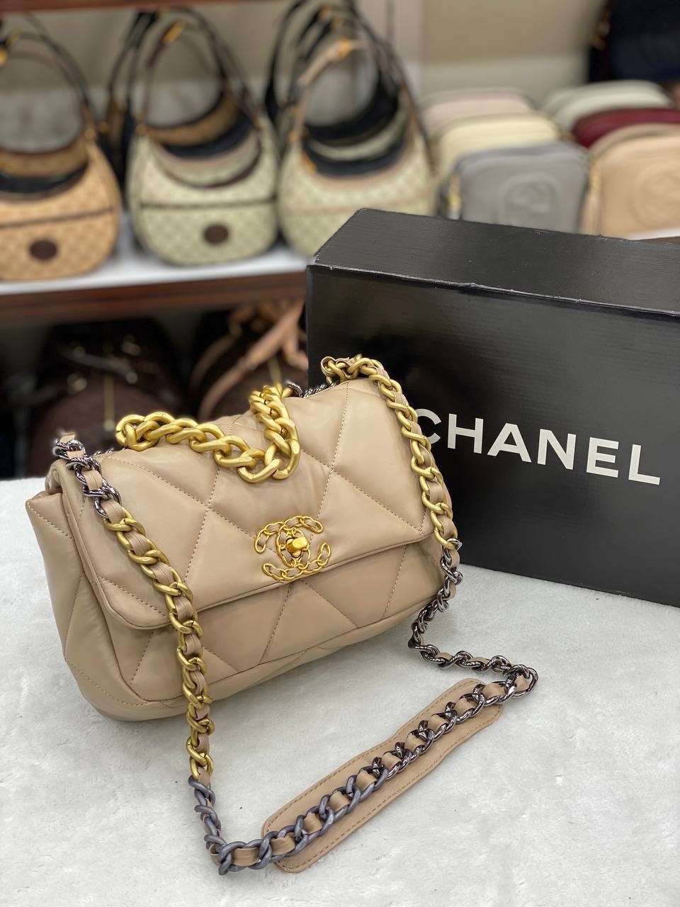 CC FLAP 19 BAG